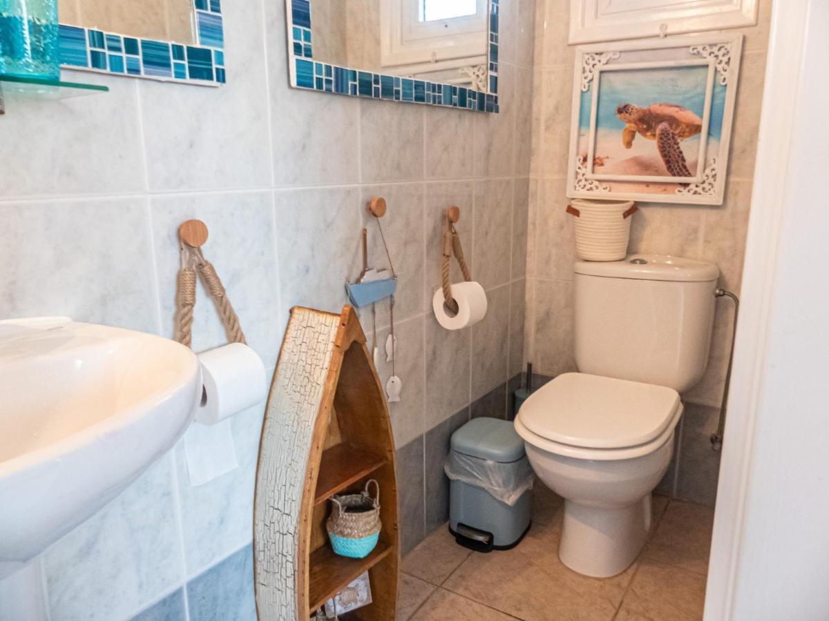 Greek Island Style 2 Bedroom Villa With Pool Next To The Sea Ларнака Экстерьер фото